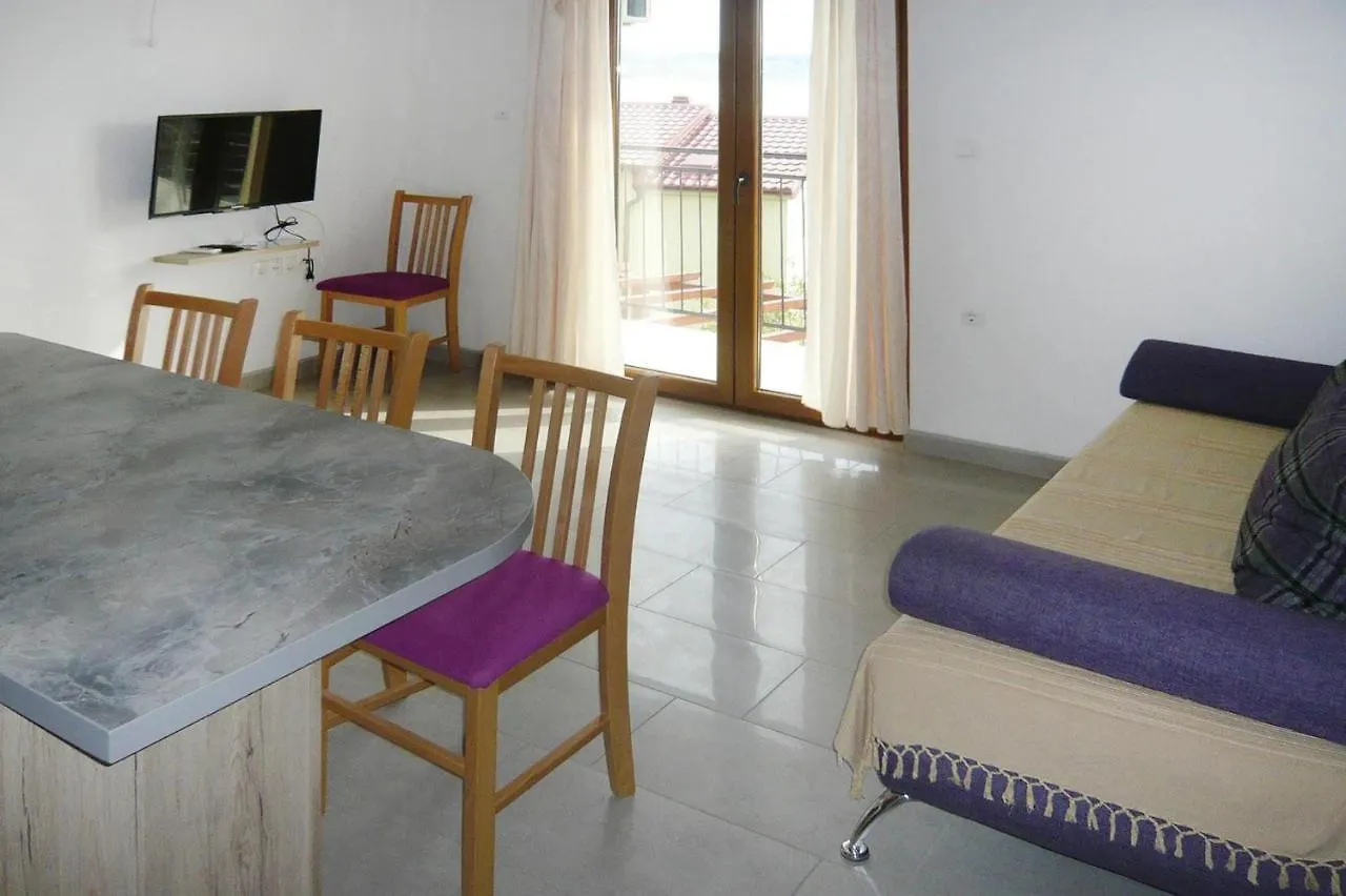 Apartment Zrinka In Starigrad Paklenica With Terrace And Seaview