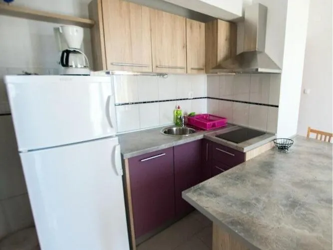 Apartment Zrinka In Starigrad Paklenica With Terrace And Seaview