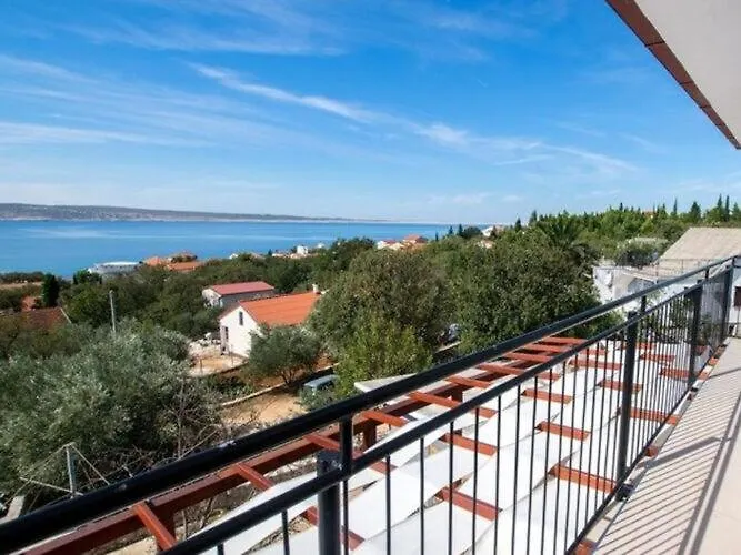 Apartment Zrinka In Starigrad Paklenica With Terrace And Seaview 0*,  Κροατία