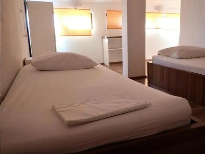 Apartment Zrinka In Starigrad Paklenica With Terrace And Seaview Κροατία